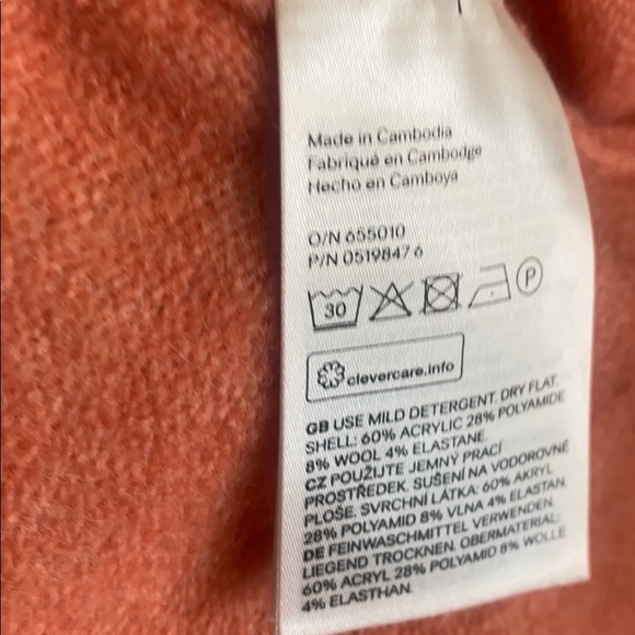 L.O.G.G. Sweater by H&M - Picture 2 of 7